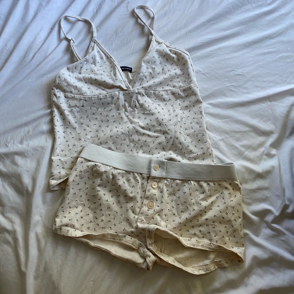 Brandy Melville set